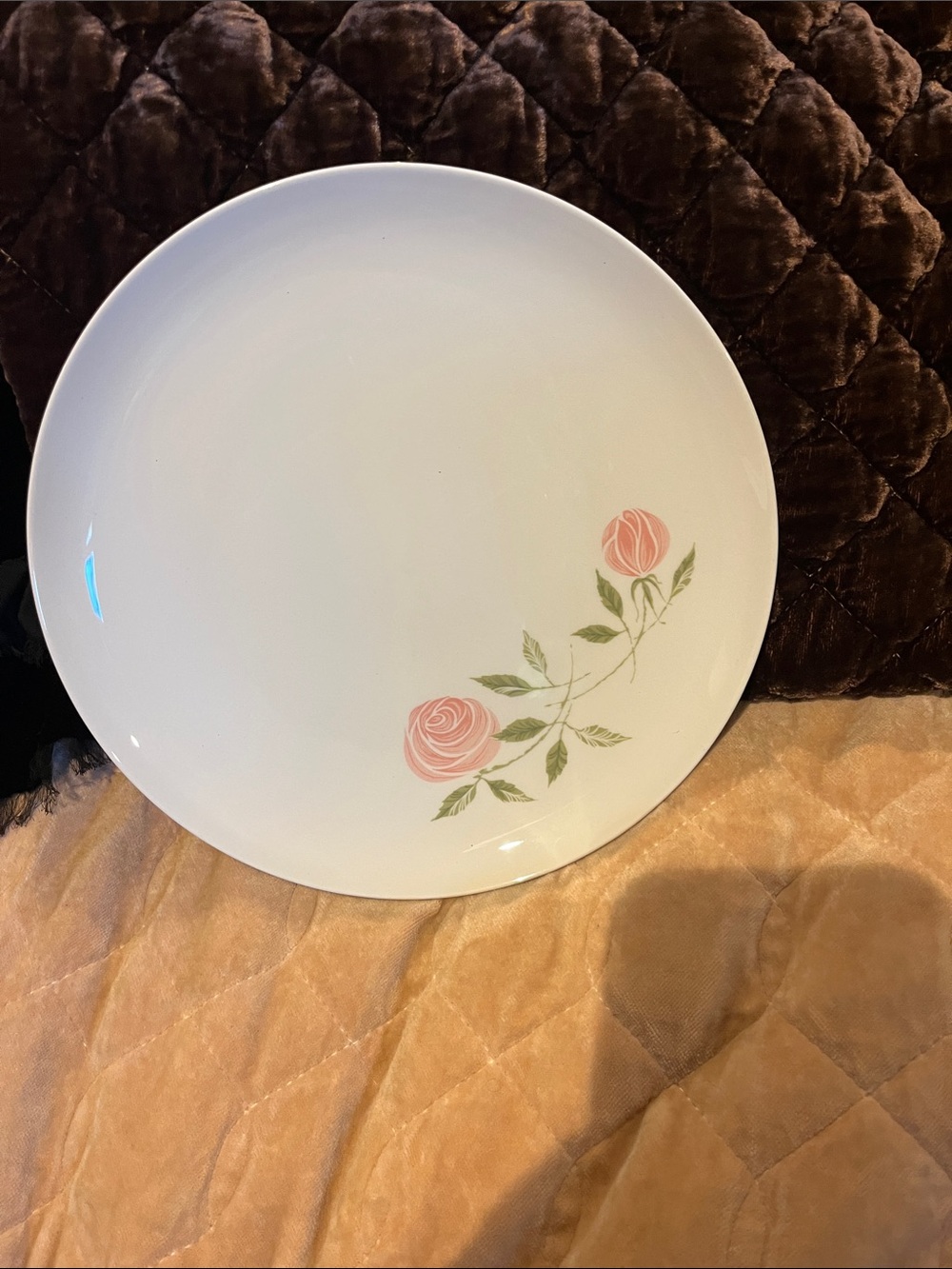 White Ceramic Dinner Plate with Pink Rose Motif Franciscan Pink-A-Dilly
